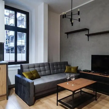 Stylowe Old Gallery, Zabrska 5 *