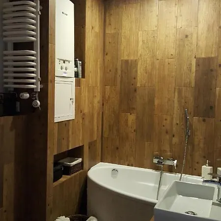 Hotel apartamentowy Stylowe Old Gallery, Zabrska 5 *
